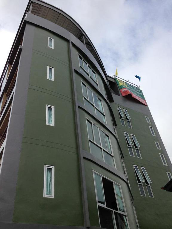 The State Apartment Бангкок Экстерьер фото